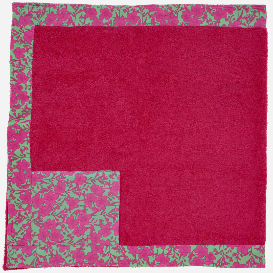Toalla de playa Jade fucsia, Irulea - 81130